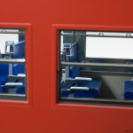 側面窓から客室を覗く。 側面窓から客室を覗く。