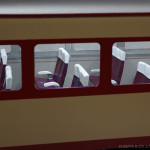 室内、照明点灯状態。 室内、照明点灯状態。