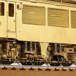 EF62 台車周り。3+3の6軸がすべて稼働する全軸駆動です。 EF62 台車周り。3+3の6軸がすべて稼働する全軸駆動です。