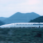 500系「のぞみ」(写真提供西日本旅客鉄道) 500系「のぞみ」(写真提供西日本旅客鉄道)